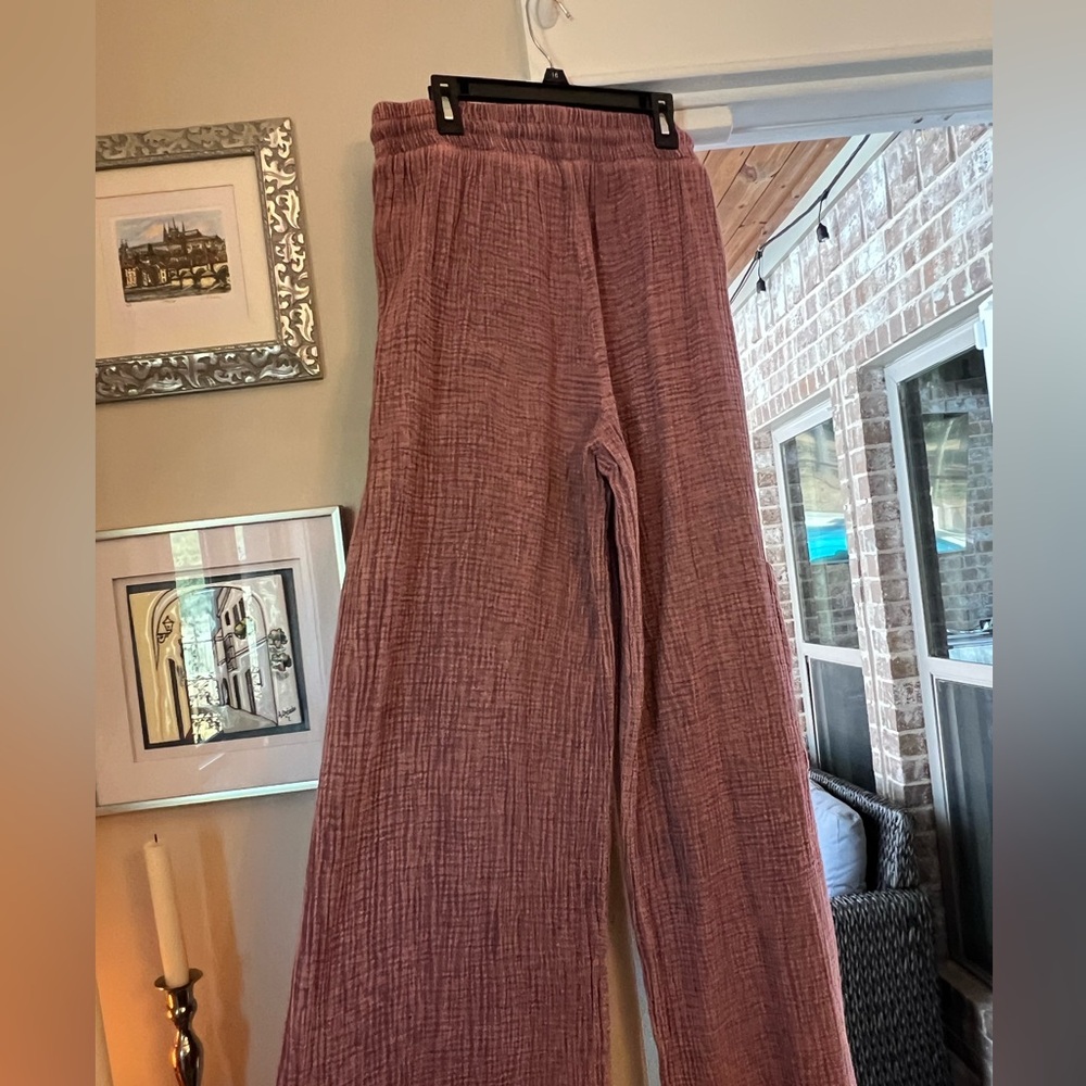 Women's Wide-Leg Drawstring Pants in Dusty Rose - Picture 4 of 4
